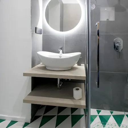 A Signurina Piscicelli بيت ضيافة نابولي