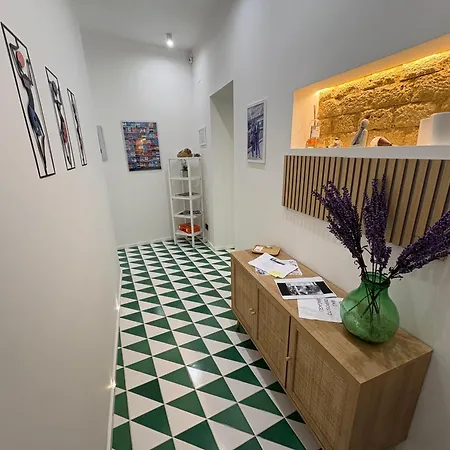 Piscicelli House 62 *